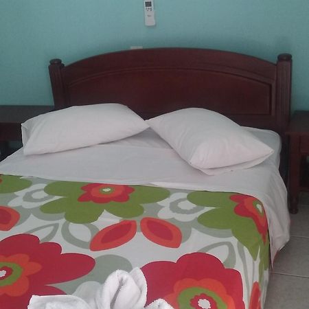 Poros House Hotel Екстер'єр фото