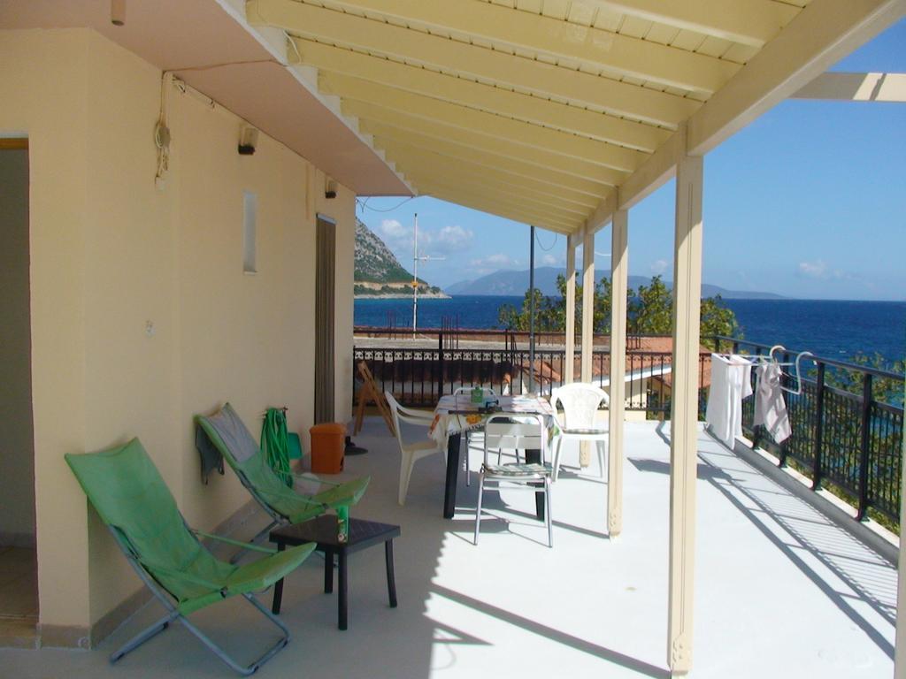Poros House Hotel Екстер'єр фото