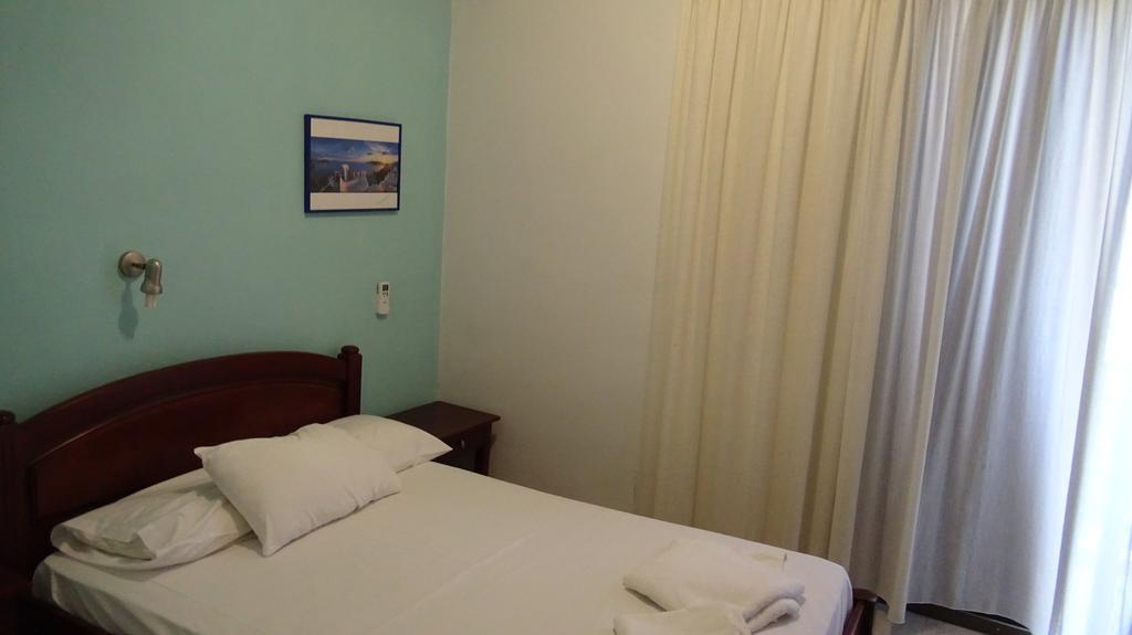 Poros House Hotel Екстер'єр фото