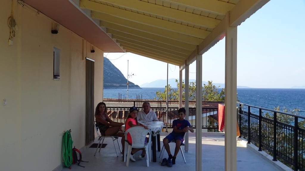 Poros House Hotel Екстер'єр фото
