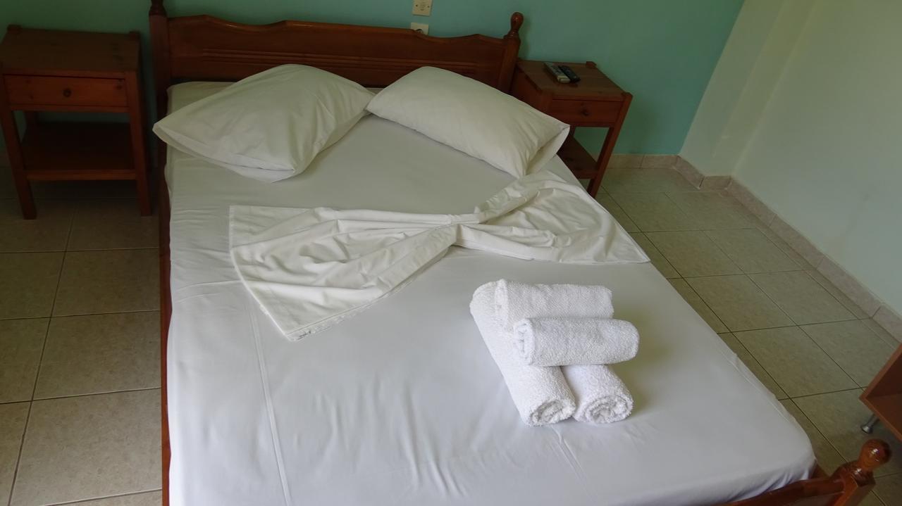 Poros House Hotel Екстер'єр фото